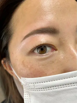 アイブロウ 古山 瞳のヘアスタイル