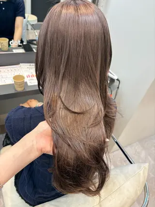 ロング カラー 🍀カラー特化透明 感ベージュ｜けいなのヘアスタイル