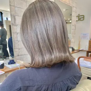ミディアム カラー 髪質改善 中川 翔のヘアスタイル