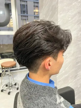 パーマ メンズ ulus kobe 藤枝大地のヘアスタイル