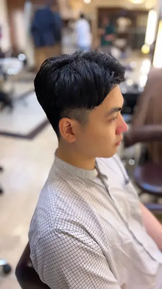 メンズ 片岡 友輝のヘアスタイル