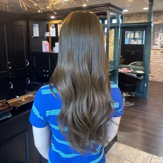 ロング mana 💟ダブルカラー💟のヘアスタイル