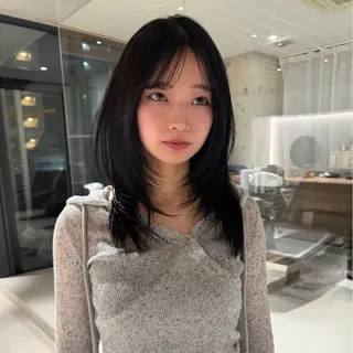 セミロング 中村 果乃のヘアスタイル