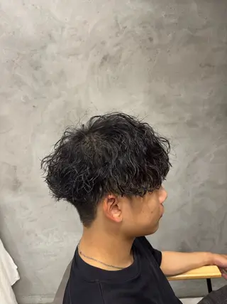 ショート パーマ メンズ 髪質改善特化美容師 酸性ストレート近藤俊のヘアスタイル