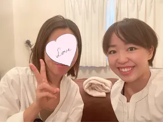 ミディアム カラー パーマ ヘアアレンジ メンズ キッズ ネイル マツエク・マツパ ニキビ跡専門サロン Ａｉｎａのエステ・リラクイメージ