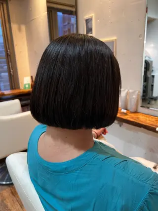 ショート 澤井 佑果のヘアスタイル