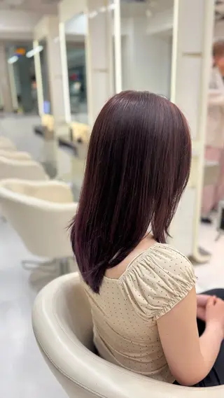 ロング asterisk 優羽のヘアスタイル