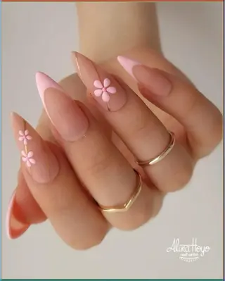 ネイル ANA.CHUO 本川越店舗のネイルデザイン