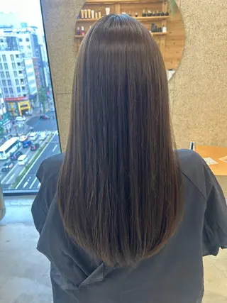 ロング カラー SiLO Yukinaのヘアスタイル