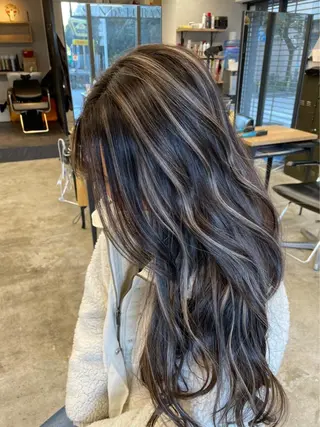 ロング カラー 💕 manaka🌺のヘアスタイル