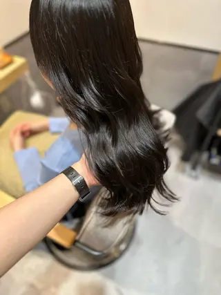 ロング やまぐち あやみのヘアスタイル
