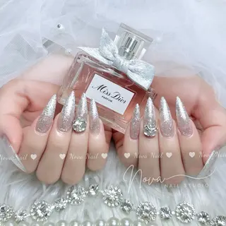 ネイル Kitty Nail Novaのネイルデザイン