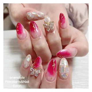 ミディアム ネイル 🐾enen style 🐾のネイルデザイン