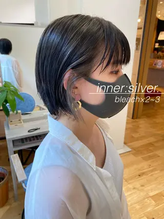 ショート カラー 小林 夢羽のヘアスタイル