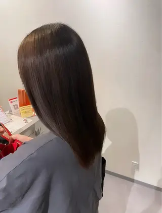 セミロング 藤田一輝 【美髪職人】のヘアスタイル