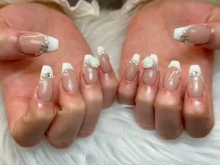 ネイル NIE MoMoのネイルデザイン