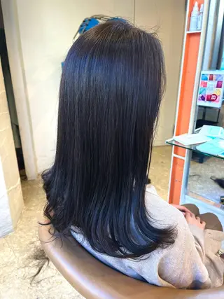 セミロング パーマ うしだ かおるのヘアスタイル