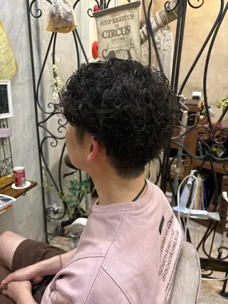 メンズ メンズ/ヘアセット/ 顔周りレイヤー/💶のヘアスタイル