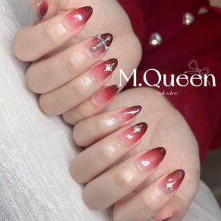 ネイル M.Queenネイル サロン天神今泉店のネイルデザイン