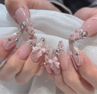 ネイル Luvia Ginzaのネイルデザイン