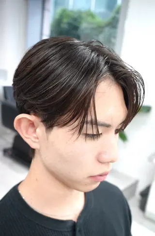 パーマ ヘアアレンジ メンズ (メンズ特化)AKI /古本晃大のヘアスタイル