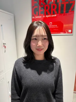ミディアム カラー 中根 亜莉紗 名駅のヘアスタイル