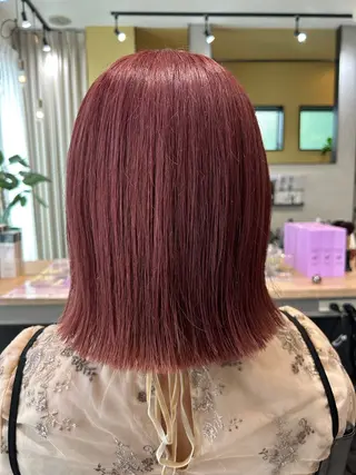 ショート カラー hubhair レイヤー/透明感のヘアスタイル