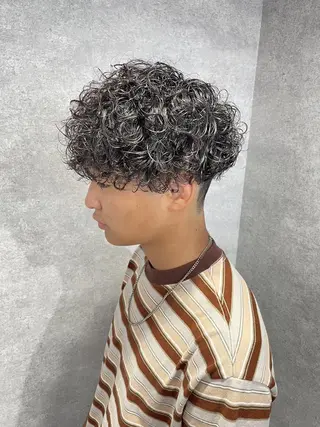 メンズ センターパート マスターかずまのヘアスタイル