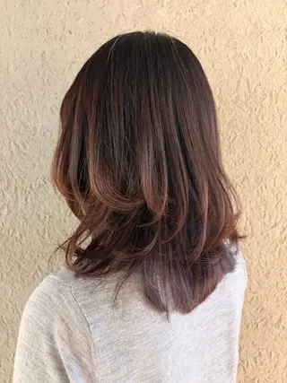 セミロング Heart box 仲嶺　瑠輝のヘアスタイル