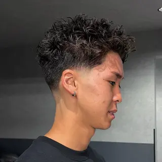 パーマ メンズ 志村 シュンスケのヘアスタイル