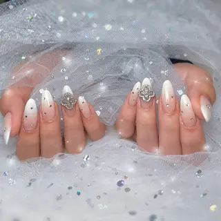 ネイル Yuri.nail studioのネイルデザイン