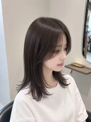 セミロング 池谷 茉耶のヘアスタイル