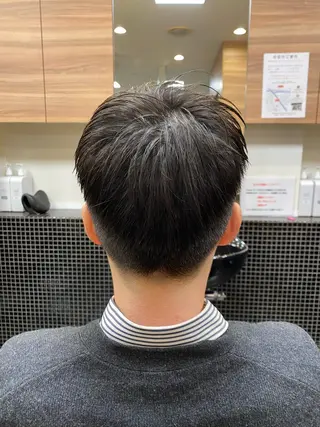 ショート メンズ メンズパーマモデル 大募集中のヘアスタイル