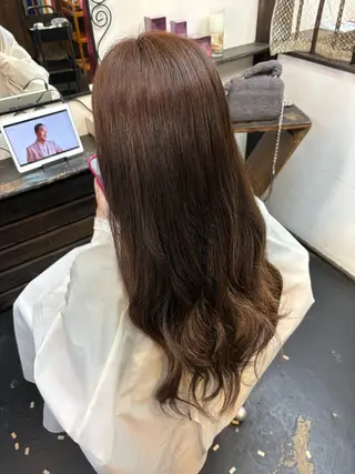 ロング 秋本 由愛のヘアスタイル