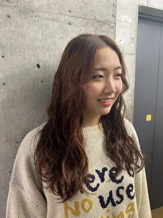 ロング パーマ 🎨デザイン🥇 美髪・艶髪 日暮千敬のヘアスタイル