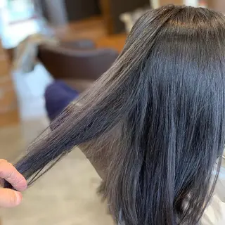 カラー 大和真大🌈 Moana松山店のヘアスタイル