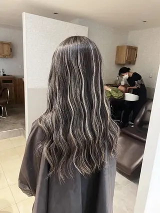 ロング カラー 指名数No.1 /NAOYAのヘアスタイル