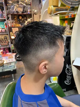 ショート 平塚 千尋のヘアスタイル