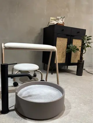 ネイル パラジェル*甘皮ケア 大人カジュアルのネイルデザイン