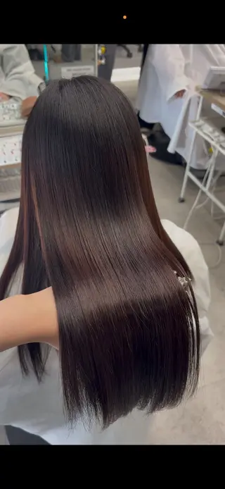 あいか⟡.· 似合わせカラーのヘアスタイル