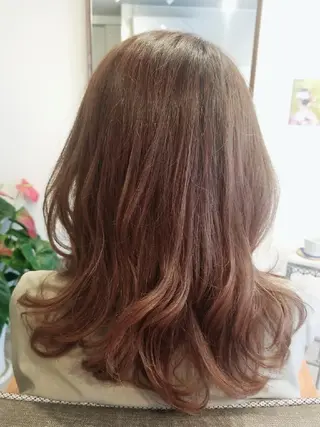 カラー Coumi 女性専用美容室のヘアスタイル
