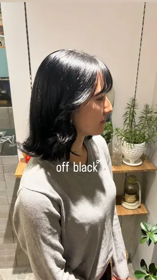 ミディアム カラー cipre 萌乃のヘアスタイル