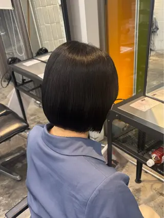 ショート カラー レイヤー sala 推しカラー職人🎀のヘアスタイル