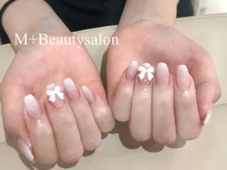 ネイル M+  Beauty Salonのネイルデザイン