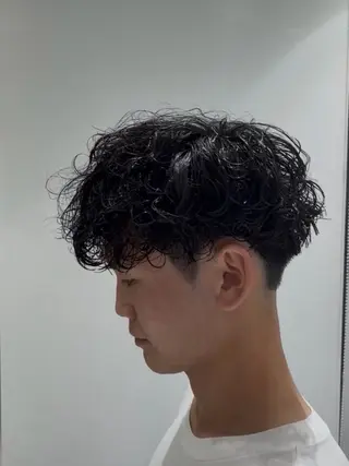パーマ メンズ 🫧韓国レイヤー🫧 山本 侑平のヘアスタイル