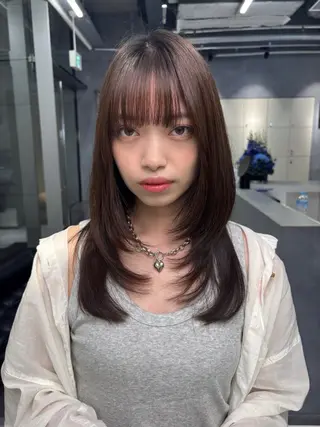 ミディアム 飯ヶ谷 成海のヘアスタイル