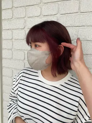 ショート カラー yunica Momokaのヘアスタイル