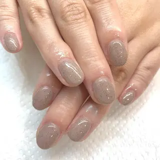 ネイル リスブラン🌱 IKUMIのネイルデザイン