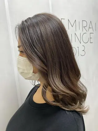カラー RISAKO ✨艶髪職人のヘアスタイル
