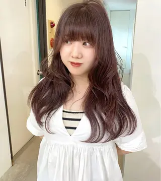 カラー mizuki/ピンク ベージュ.レイヤーのヘアスタイル